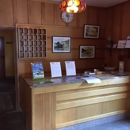 Sciatori 3* Sestrières