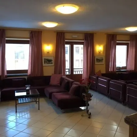 Hotel Sciatori 3*