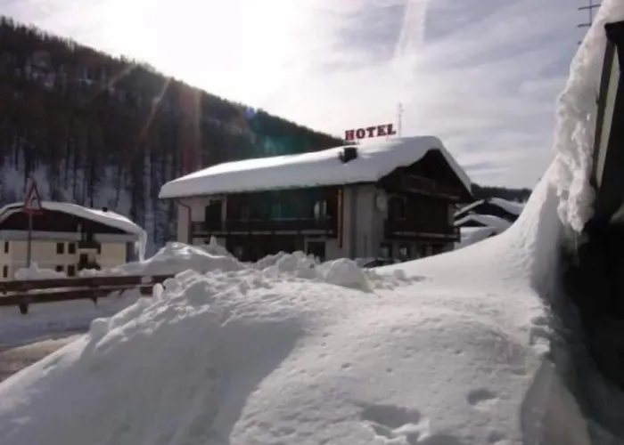 Sciatori 3* Sestriere